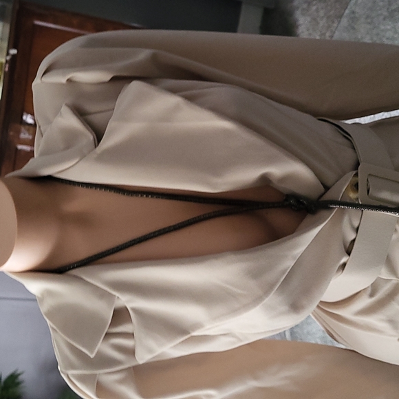 IMPORTED BLAZER MUST SEE! - Picture 16 of 17